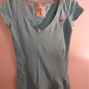 Hollister tee